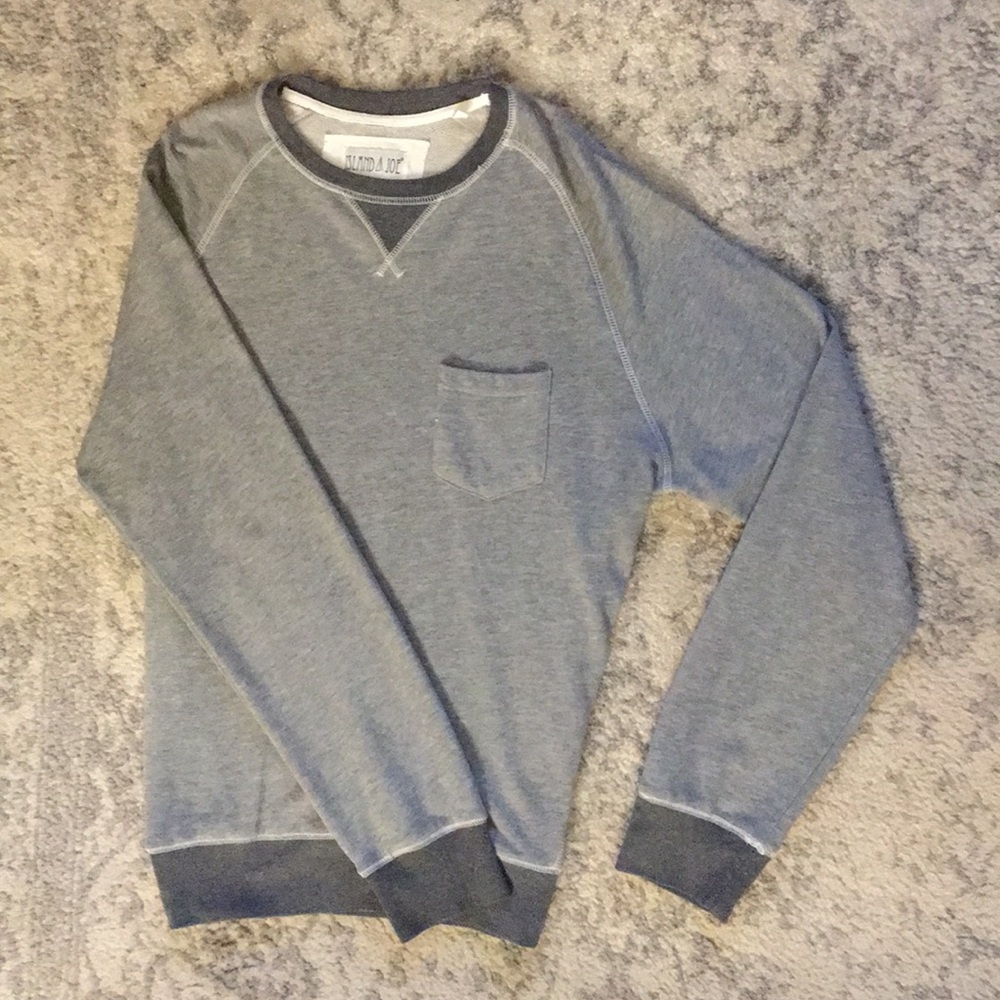 Grey Pullover